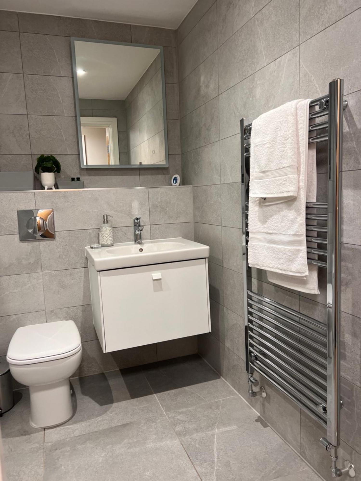 Modern Apartment - Bhx Nec - Free Secure Gated Parking Солихалл Экстерьер фото